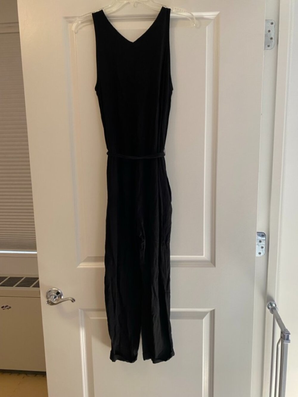 Old Navy Black Sleeveless Button-Front Jumpsuit Tie Waist Size S